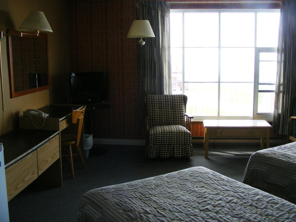 Hotel Motel Bon Accueil Rivière-la-Madeleine Pokój zdjęcie
